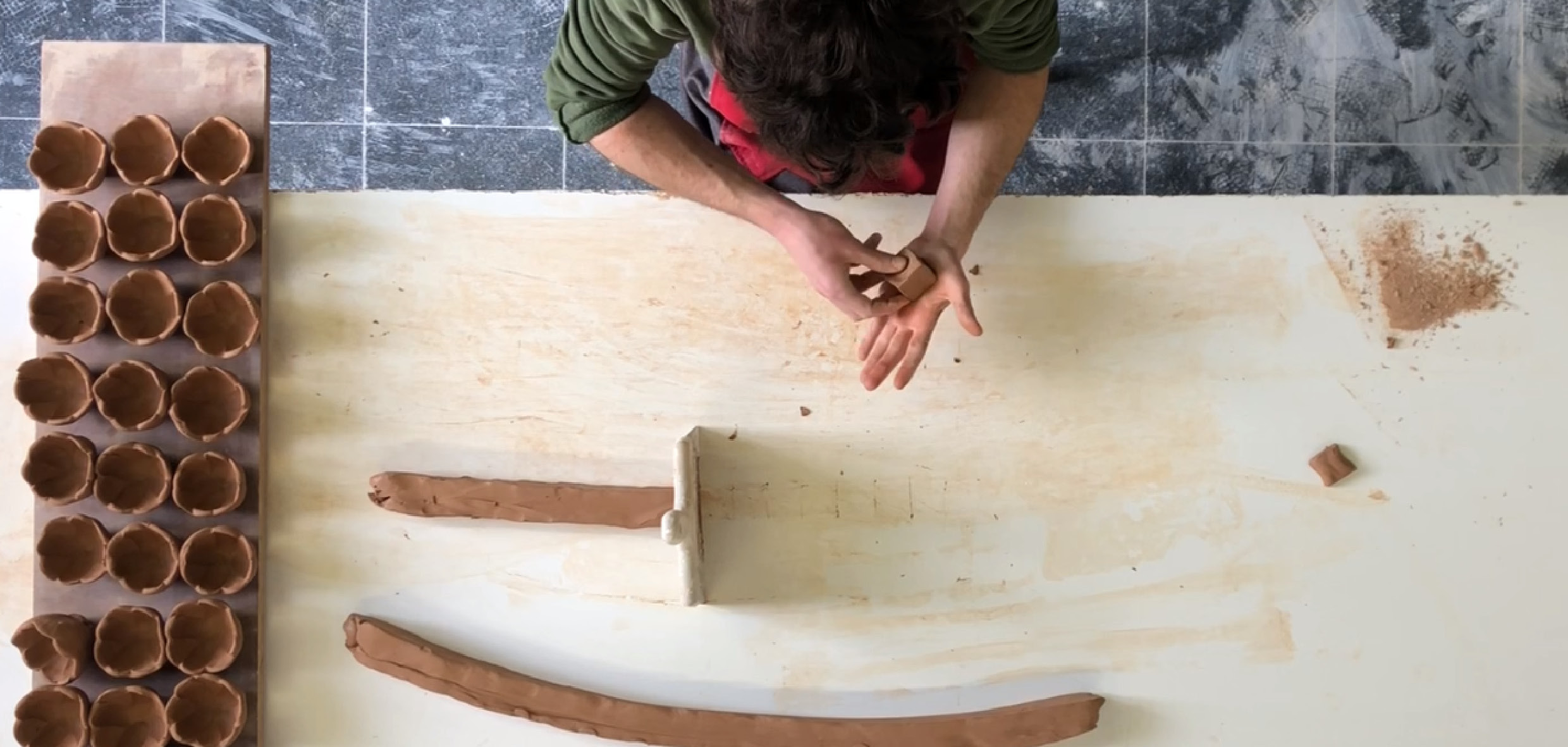 Screenshot video of the manufacturing process